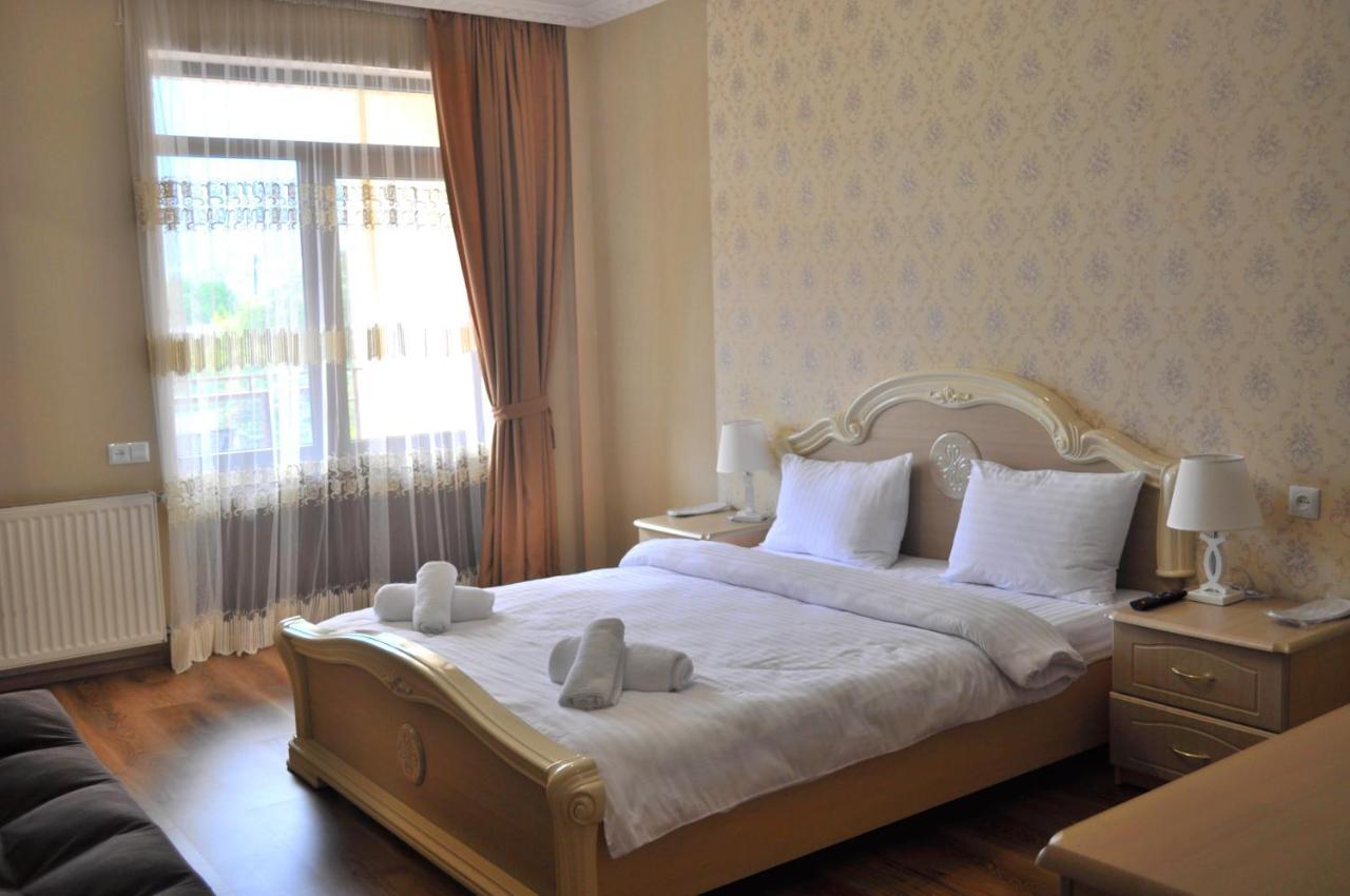 Hotel Dany Tbilisi Exteriör bild