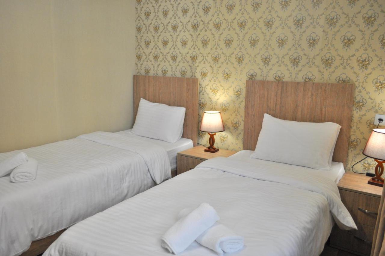 Hotel Dany Tbilisi Exteriör bild