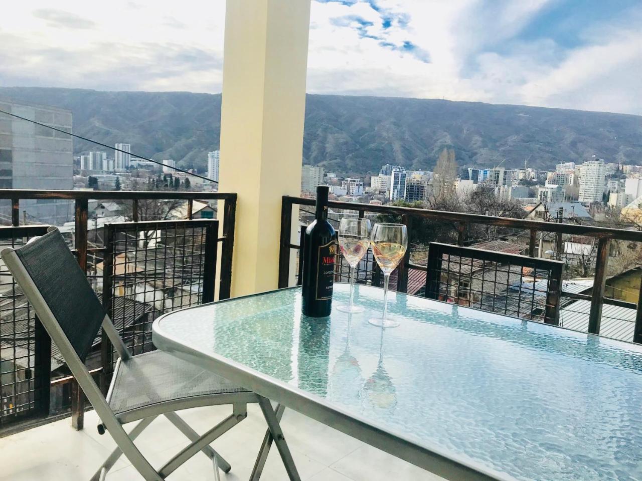Hotel Dany Tbilisi Exteriör bild