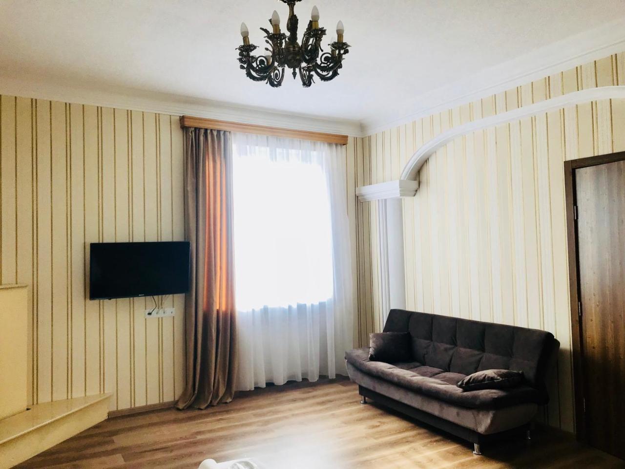 Hotel Dany Tbilisi Exteriör bild
