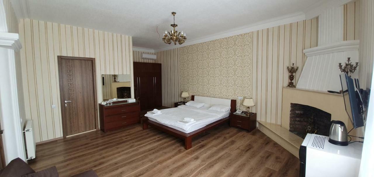 Hotel Dany Tbilisi Exteriör bild