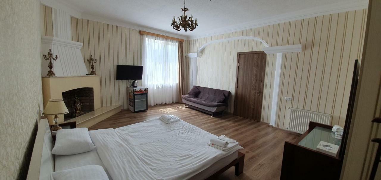 Hotel Dany Tbilisi Exteriör bild